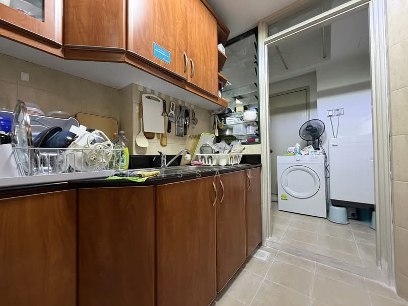 The Bencoolen, 180 Bencoolen Street, Beach Road / Bugis / Rochor, Room Rental, 100 sqft, Apartment For Rent, by Melissa Lim, 500196677 - Kitchen - PropertyGuru.com.sg