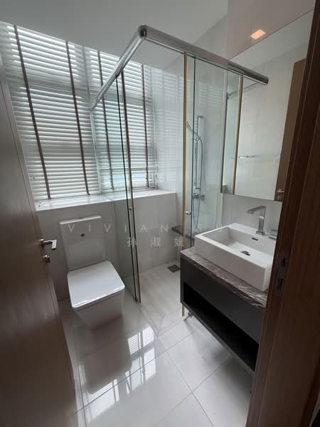 Residences @ Emerald Hill, 119 Emerald Hill Road, 3 Bedrooms, 1,657 sqft, Condominium For Sale, by Vivian Sun 孙淑媛, 500196686 - Bathroom - PropertyGuru.com.sg
