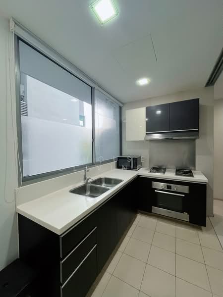 Botannia, 27B West Coast Park, Room Rental, 100 sqft, Condominium For Rent, by Fennie, 500196689 - Kitchen - PropertyGuru.com.sg