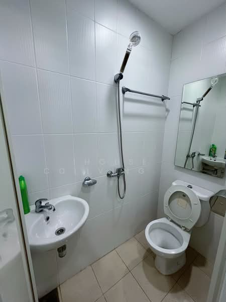 Botannia, 27B West Coast Park, Room Rental, 100 sqft, Condominium For Rent, by Fennie, 500196689 - Bathroom - PropertyGuru.com.sg