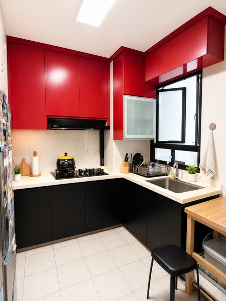 2B Sri Geylang Serai, 2B Geylang Serai, 3 Bedrooms, 1,022 sqft, HDB Flat For Sale, by KAREN ONG, 500196692 - Kitchen - PropertyGuru.com.sg