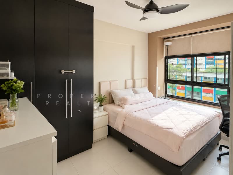 2B Sri Geylang Serai, 2B Geylang Serai, 3 Bedrooms, 1,022 sqft, HDB Flat For Sale, by KAREN ONG, 500196692 - Bedroom - PropertyGuru.com.sg