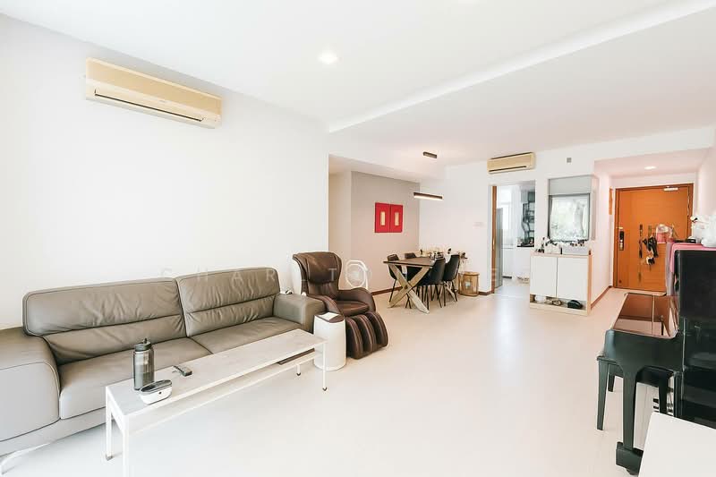 Baywater, 806 Bedok Reservoir Road, 3 Bedrooms, 1,302 sqft, Condominium For Rent, by Charlton Yeo, 500196695 - Living Room - PropertyGuru.com.sg