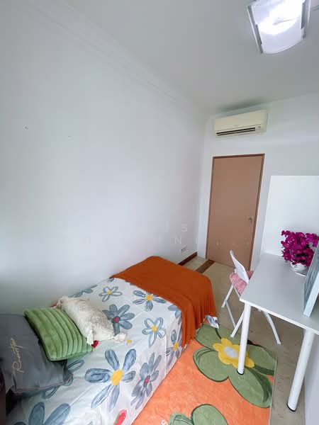 Trellis Towers, 700 Toa Payoh Lorong 1, Room Rental, 100 sqft, Condominium For Rent, by Fennie, 500196700 - Bedroom - PropertyGuru.com.sg