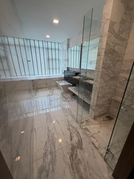 Residences @ Emerald Hill, 119 Emerald Hill Road, 6 Bedrooms, 5,791 sqft, Condominium For Sale, by Vivian Sun 孙淑媛, 500196704 - Bathroom - PropertyGuru.com.sg