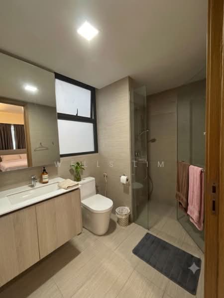 Westwood Residences EC, 180 Westwood Avenue, 3 Bedrooms, 1,033 sqft, Executive Condominium For Sale, by Wells Lim, 500196715 - Bathroom - PropertyGuru.com.sg