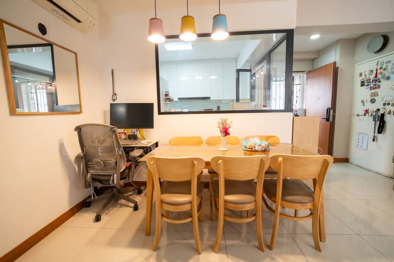 29 Ghim Moh Link, 29 Ghim Moh Link, 3 Bedrooms, 1,001 sqft, HDB Flat For Sale, by JOREEN LIM, 500196726 - Dining Room - PropertyGuru.com.sg