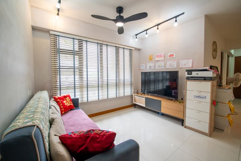 29 Ghim Moh Link, 29 Ghim Moh Link, 3 Bedrooms, 1,001 sqft, HDB Flat For Sale, by JOREEN LIM, 500196726 - Living Room - PropertyGuru.com.sg