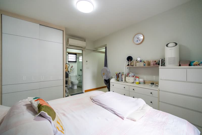 29 Ghim Moh Link, 29 Ghim Moh Link, 3 Bedrooms, 1,001 sqft, HDB Flat For Sale, by JOREEN LIM, 500196726 - Bedroom - PropertyGuru.com.sg