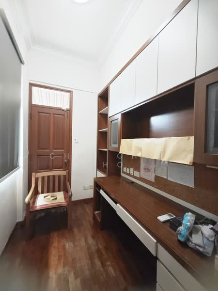 518317, Riverina Walk, 5 Bedrooms, 2,659 sqft, Corner Terrace For Sale, by Chun Ghee Kho, 500196727 - Study - PropertyGuru.com.sg