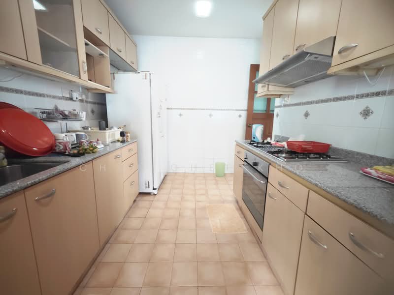 518317, Riverina Walk, 5 Bedrooms, 2,659 sqft, Corner Terrace For Sale, by Chun Ghee Kho, 500196727 - Kitchen - PropertyGuru.com.sg