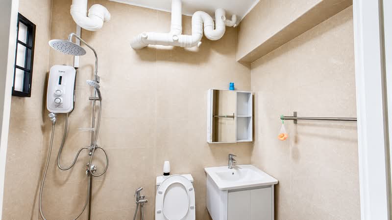 667B Jurong West Street 65, 667B Jurong West Street 65, 3 Bedrooms, 980 sqft, HDB Flat For Sale, by Hamzah Salleh, 500196740 - Bathroom - PropertyGuru.com.sg