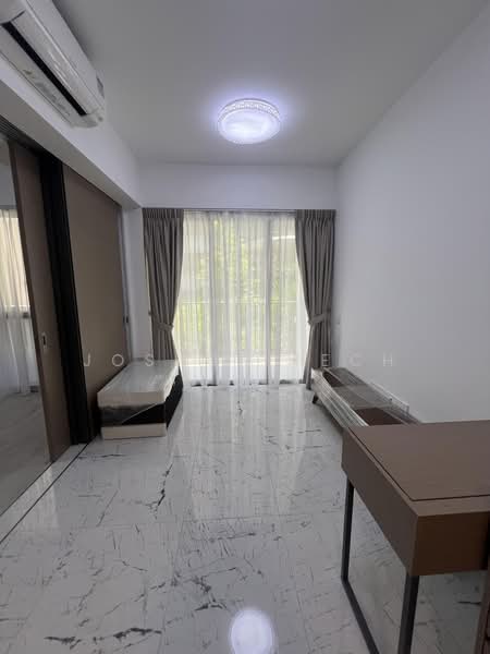 Pasir Ris 8, 16 Pasir Ris Drive 8, 1 Bedroom, 517 sqft, Apartment For Rent, by Joshua Tech, 500196752 - Living Room - PropertyGuru.com.sg
