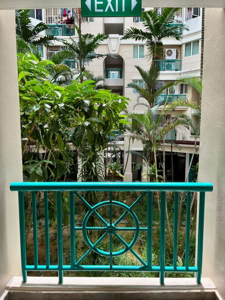 Melville Park, 12 Simei Street 1, 3 Bedrooms, 1,475 sqft, Apartment For Sale, by Irene Tan, 500196763 - View from lift lobby - PropertyGuru.com.sg