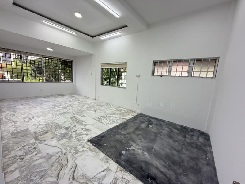 Green Hill Estate, 1 Jalan Emas Urai, 5 Bedrooms, 2,500 sqft, Corner Terrace For Rent, by Lee Sherman, 500196771 - Interior - PropertyGuru.com.sg