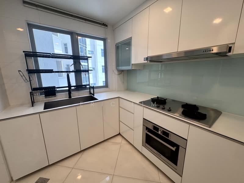 The Makena, 125 Meyer Road, 3 Bedrooms, 1,152 sqft, Condominium For Sale, by Eric Lim, 500196780 - Kitchen - PropertyGuru.com.sg