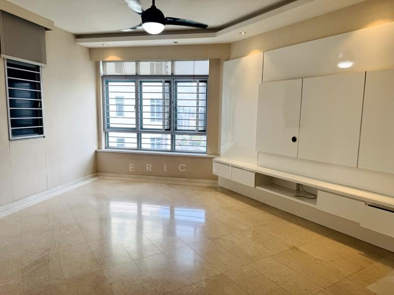 The Makena, 125 Meyer Road, 3 Bedrooms, 1,152 sqft, Condominium For Sale, by Eric Lim, 500196780 - Living Room - PropertyGuru.com.sg