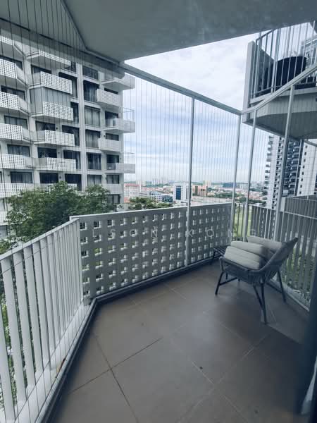 Sky Habitat, 7 Bishan Street 15, 3 Bedrooms, 1,216 sqft, Condominium For Sale, by Wilson Kong, 500196786 - Balcony - PropertyGuru.com.sg