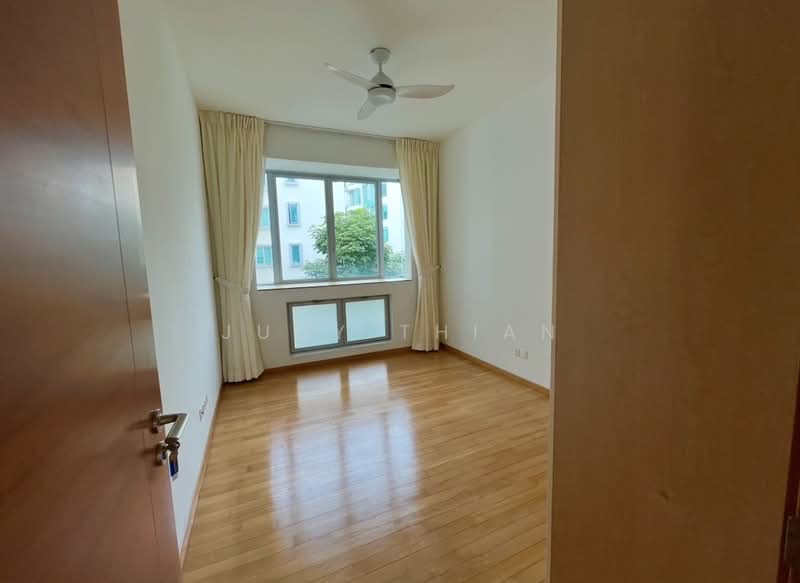 Caribbean at Keppel Bay, 46 Keppel Bay Drive, 3 Bedrooms, 1,216 sqft, Condominium For Sale, by Judy Thian, 500196788 - Third bedroom - PropertyGuru.com.sg