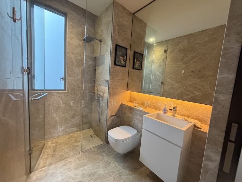 Leedon Residence, 6 Leedon Heights, 4 Bedrooms, 2,648 sqft, Condominium For Rent, by Lee Sherman, 500196790 - Bathroom - PropertyGuru.com.sg