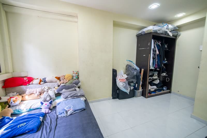 752 Woodlands Circle, 752 Woodlands Circle, 3 Bedrooms, 1,087 sqft, HDB Flat For Sale, by CLARENCE LIANG, 500196793 - Bedroom - PropertyGuru.com.sg