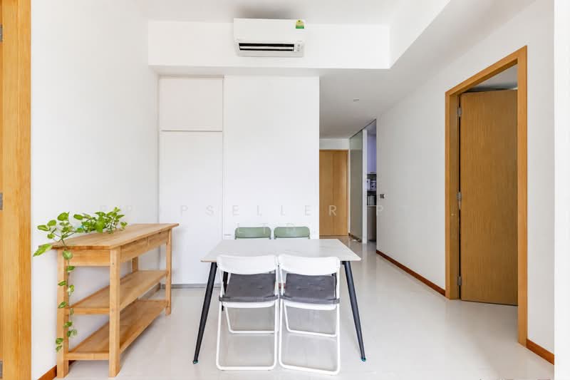 Mont Botanik Residence, 2L Jalan Remaja, 2 Bedrooms, 700 sqft, Condominium For Sale, by Wes Teo, 500196795 - Interior - PropertyGuru.com.sg