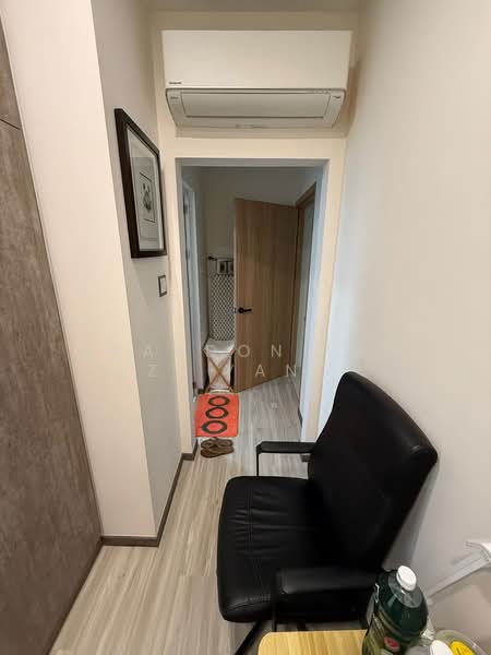 Carlyx Green, 41 Carlisle Road, Room Rental, 150 sqft, Apartment For Rent, by Brandon Lau Zi Yang, 500196796 - Entrance - PropertyGuru.com.sg