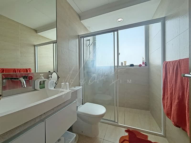 Citylights, 80 Jellicoe Road, 3 Bedrooms, 1,356 sqft, Condominium For Sale, by Nicole Lim, 500196804 - Master Bedroom Ensuite - PropertyGuru.com.sg