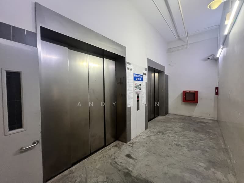 Northstar @ Amk, 7030 Ang Mo Kio Avenue 5, Ang Mo Kio / Bishan / Thomson, 180 sqft, Light Industrial (B1) For Rent, by Andy Tan, 500196819 - Lobby - CommercialGuru.com.sg