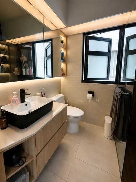 112B Alkaff Crescent, 112B Alkaff Crescent, 3 Bedrooms, 1,001 sqft, HDB Flat For Sale, by Sindy Lin, 500196823 - Master bathroom - PropertyGuru.com.sg