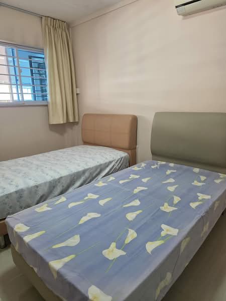 853 Yishun Ring Road, 853 Yishun Ring Road, 2 Bedrooms, 796 sqft, HDB Flat For Rent, by Tan Alan, 500196832 - Bedroom - PropertyGuru.com.sg