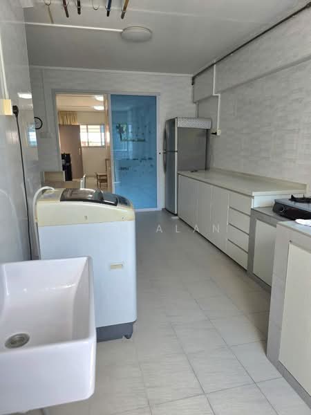 853 Yishun Ring Road, 853 Yishun Ring Road, 2 Bedrooms, 796 sqft, HDB Flat For Rent, by Tan Alan, 500196832 - Kitchen - PropertyGuru.com.sg