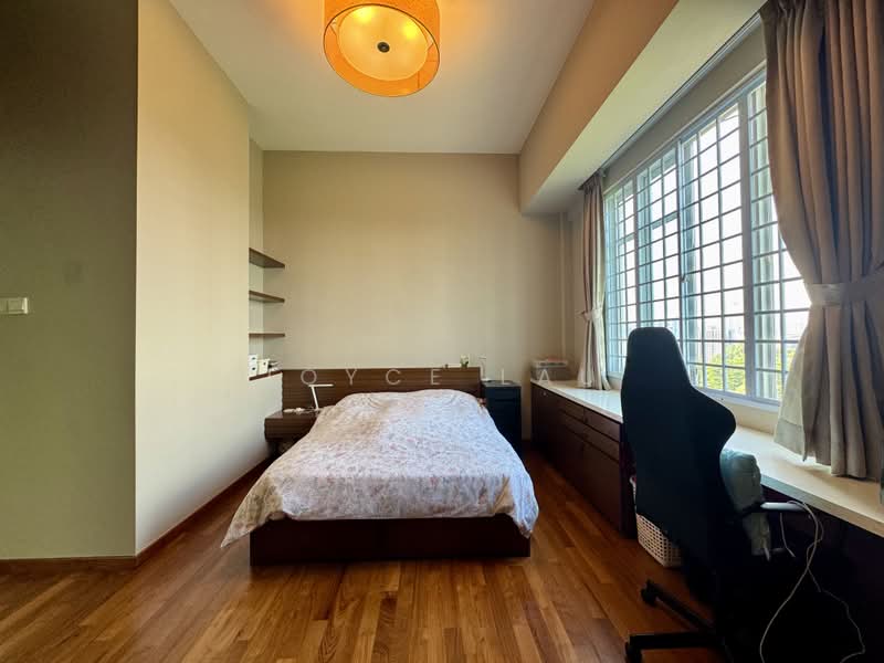 Cavendish Park, 16 Pine Grove, 2 Bedrooms, 1,141 sqft, Condominium For Sale, by Joyce Lau, 500196833 - Bedroom - PropertyGuru.com.sg