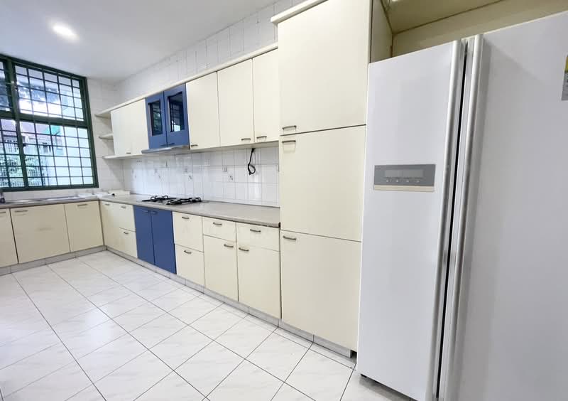 94 Hazel Park Terrace, , Room Rental, 100 sqft, Terraced House For Rent, by Alan Loh, 500196836 - Kitchen - PropertyGuru.com.sg