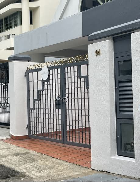 94 Hazel Park Terrace, , Room Rental, 100 sqft, Terraced House For Rent, by Alan Loh, 500196836 - Exterior - PropertyGuru.com.sg