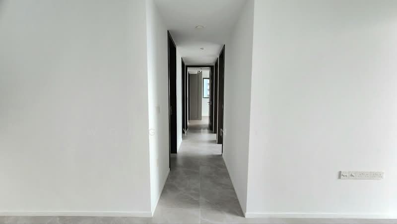 AMO Residence, 21 Ang Mo Kio Rise, 3 Bedrooms, 1,044 sqft, Condominium For Rent, by Wong Yun Yun, 500196840 - Corridor - PropertyGuru.com.sg