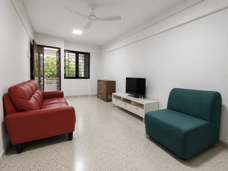 502 Ang Mo Kio Avenue 5, 502 Ang Mo Kio Avenue 5, 2 Bedrooms, 732 sqft, HDB Flat For Rent, by Jeremy He, 500196854 - Living Room - PropertyGuru.com.sg