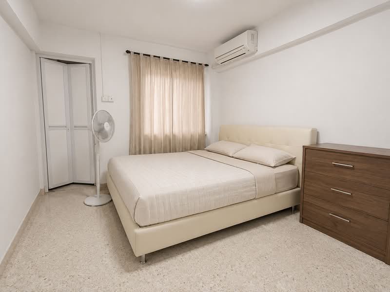 502 Ang Mo Kio Avenue 5, 502 Ang Mo Kio Avenue 5, 2 Bedrooms, 732 sqft, HDB Flat For Rent, by Jeremy He, 500196854 - Bedroom - PropertyGuru.com.sg