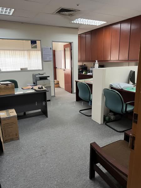 United House, 20 Kramat Lane, 450 sqft, Office For Rent, by Iris Liew, 500196864 - Open office area - CommercialGuru.com.sg