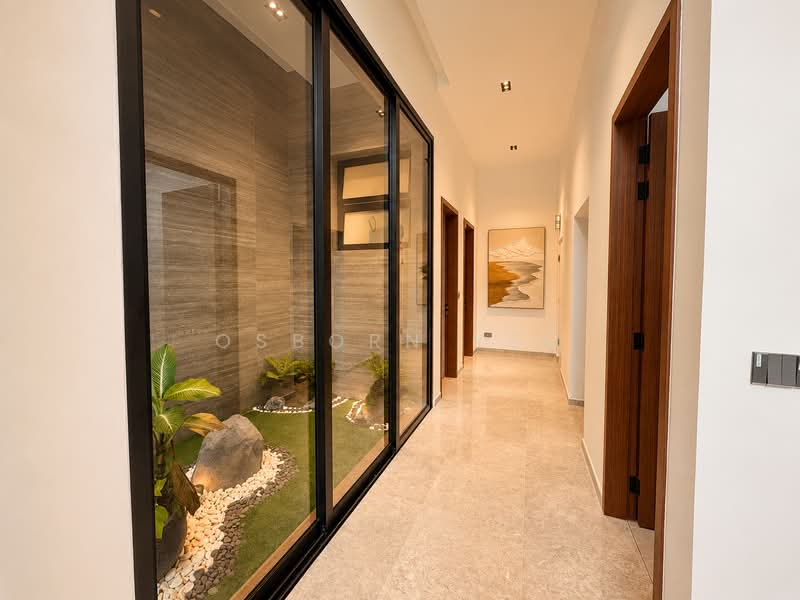 ☎️ Newly TOP Freehold 3.5 Storey with Lift | Serene enclave, Seaside & Park Nearby!, Jalan Sankam, 6 Bedrooms, 4,834 sqft, Terraced House For Sale, by Osborn Yeo, 500196871 - Corridor - PropertyGuru.com.sg