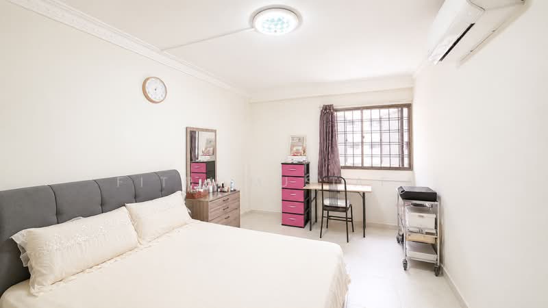 221 Tampines Street 24, 221 Tampines Street 24, 3 Bedrooms, 1,162 sqft, HDB Flat For Sale, by Fitri Mustafa, 500196881 - Bedroom - PropertyGuru.com.sg