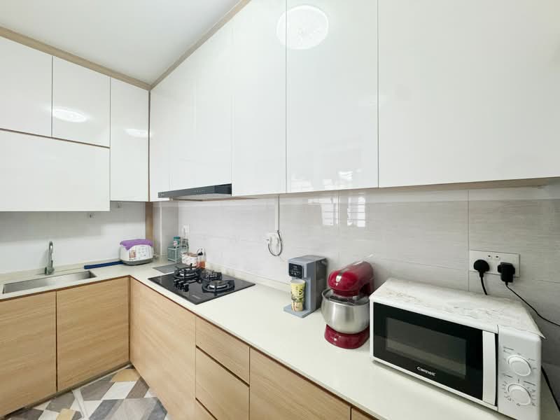 621A Tampines Street 61, 621A Tampines Street 61, 2 Bedrooms, 742 sqft, HDB Flat For Sale, by Lewis Ho, 500196884 - Kitchen - PropertyGuru.com.sg