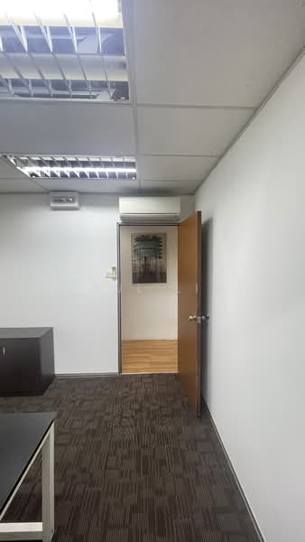 Entrepreneur Business Centre, 18 Kaki Bukit Road 3, 235 sqft, Factory / Workshop (B2) For Rent, by Paul Lim, 500196889 - Interior - CommercialGuru.com.sg