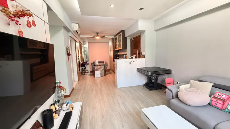 Whitewater, 25 Pasir Ris Street 72, 3 Bedrooms, 1,141 sqft, Condominium For Sale, by Linda Lee SG, 500196900 - Living Room - PropertyGuru.com.sg
