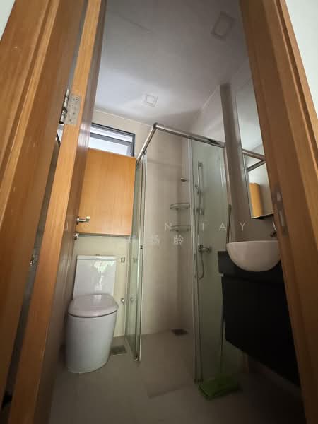 Auralis, 589 East Coast Road, 2 Bedrooms, 732 sqft, Condominium For Rent, by Jordan Tay (郑扬龄), 500196913 - Bathroom - PropertyGuru.com.sg