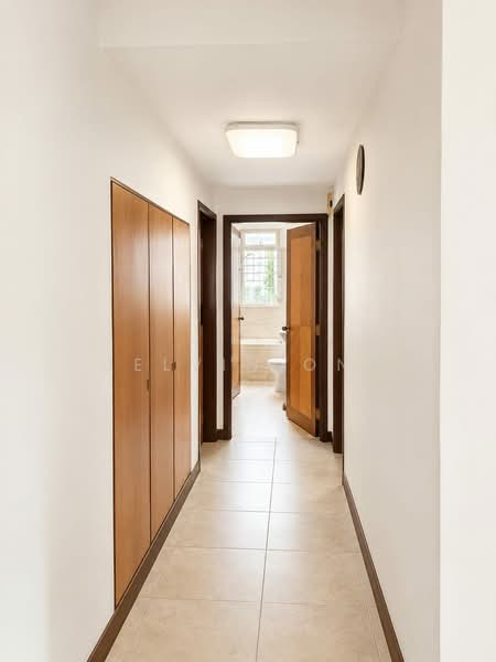 Casablanca, 21 Rosewood Drive, Admiralty / Woodlands, 2 Bedrooms, 904 sqft, Condominium For Sale, by Delvin Ong, 500196914 - Corridor - PropertyGuru.com.sg