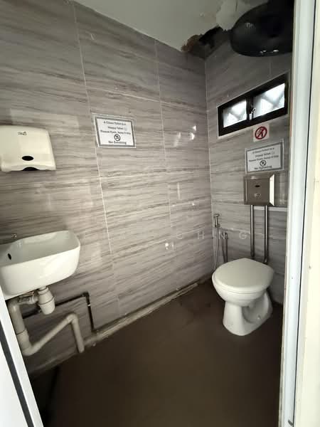 Pasir Panjang/ Clementi Road, , 1,550 sqft, Food & Beverage For Rent, by Brian Chng, 500196921 - Bathroom - CommercialGuru.com.sg