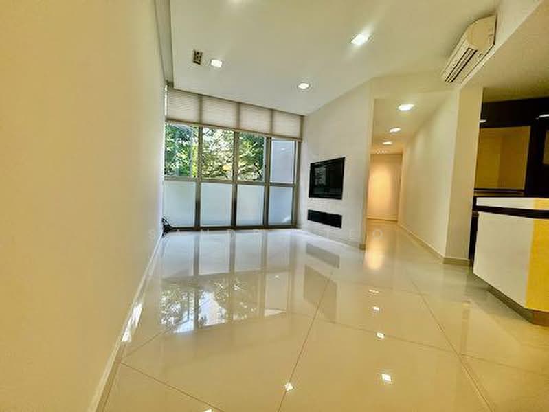 The Bayshore, 34 Bayshore Road, 3 Bedrooms, 1,227 sqft, Condominium For Sale, by Sandra Teo, 500196946 - Living Room - PropertyGuru.com.sg