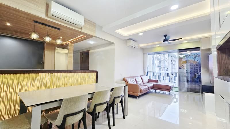 4/5Bed 3Bath⭐️Views⭐️Balcony⭐️Punggol Plaza⭐️3 mins LRT, , 4 Bedrooms, 1,346 sqft, Condominium For Sale, by Elizabeth Lim, 500196950 - Living Room - PropertyGuru.com.sg