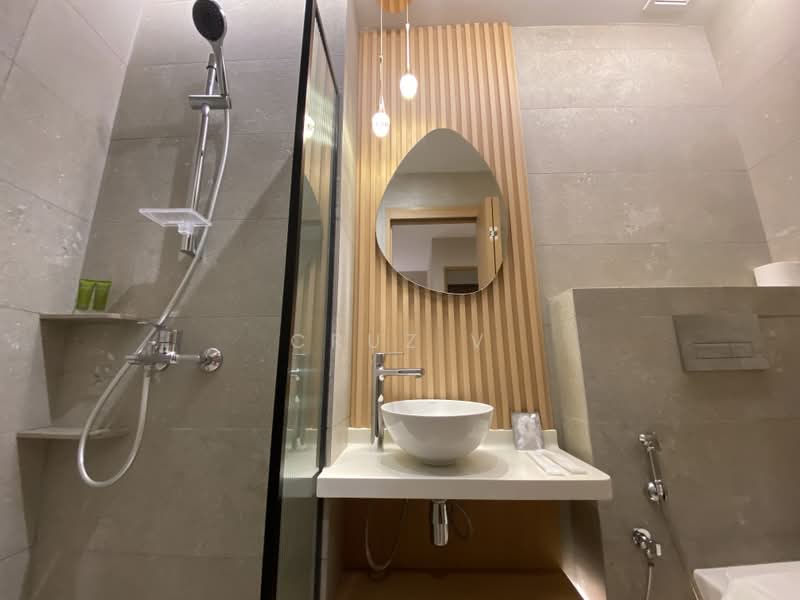 Coliwoo Orchard Studios, 2 Mount Elizabeth Link, Studio, 220 sqft, Condominium For Rent, by Cruz V, 500196954 - Bathroom - PropertyGuru.com.sg